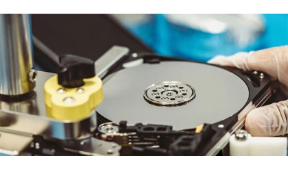 पिछले चार महीनों में, मैकेनिकल हार्ड ड्राइव की कीमतों में औसतन 46% की वृद्धि हुई है।